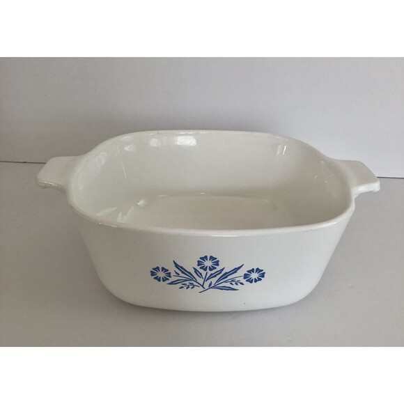 Vintage Corning Ware Cornflower Blue 1 1/2 qt. Casserole Dish P-1 1/2-B Made USA - Picture 5 of 12